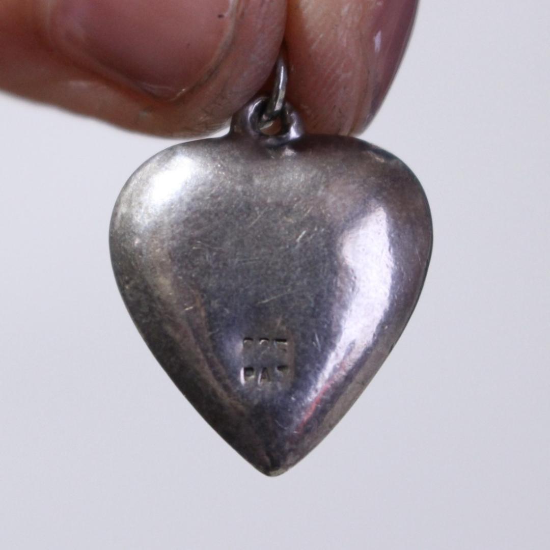 40s　スウィートハートジュエリー　WW2　シルバー チャーム　波　渦巻　唐草