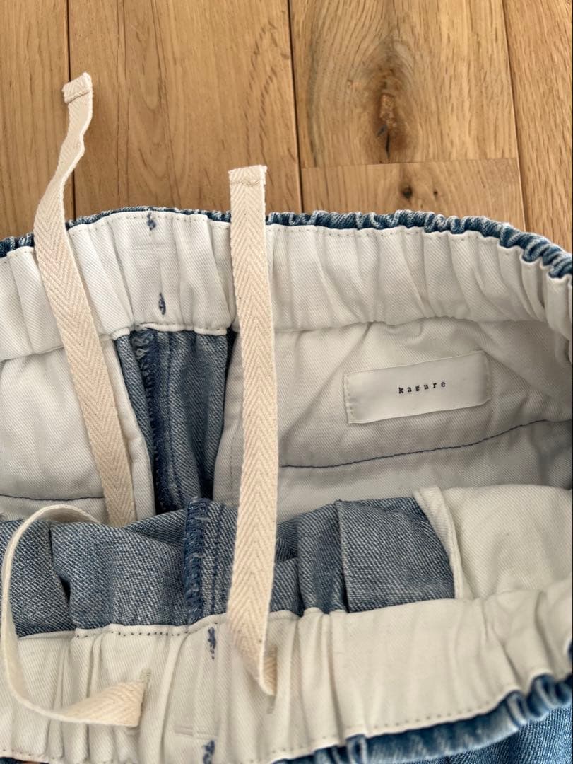 かぐれ フェードデニムイージーパンツ ライトインディゴブルー