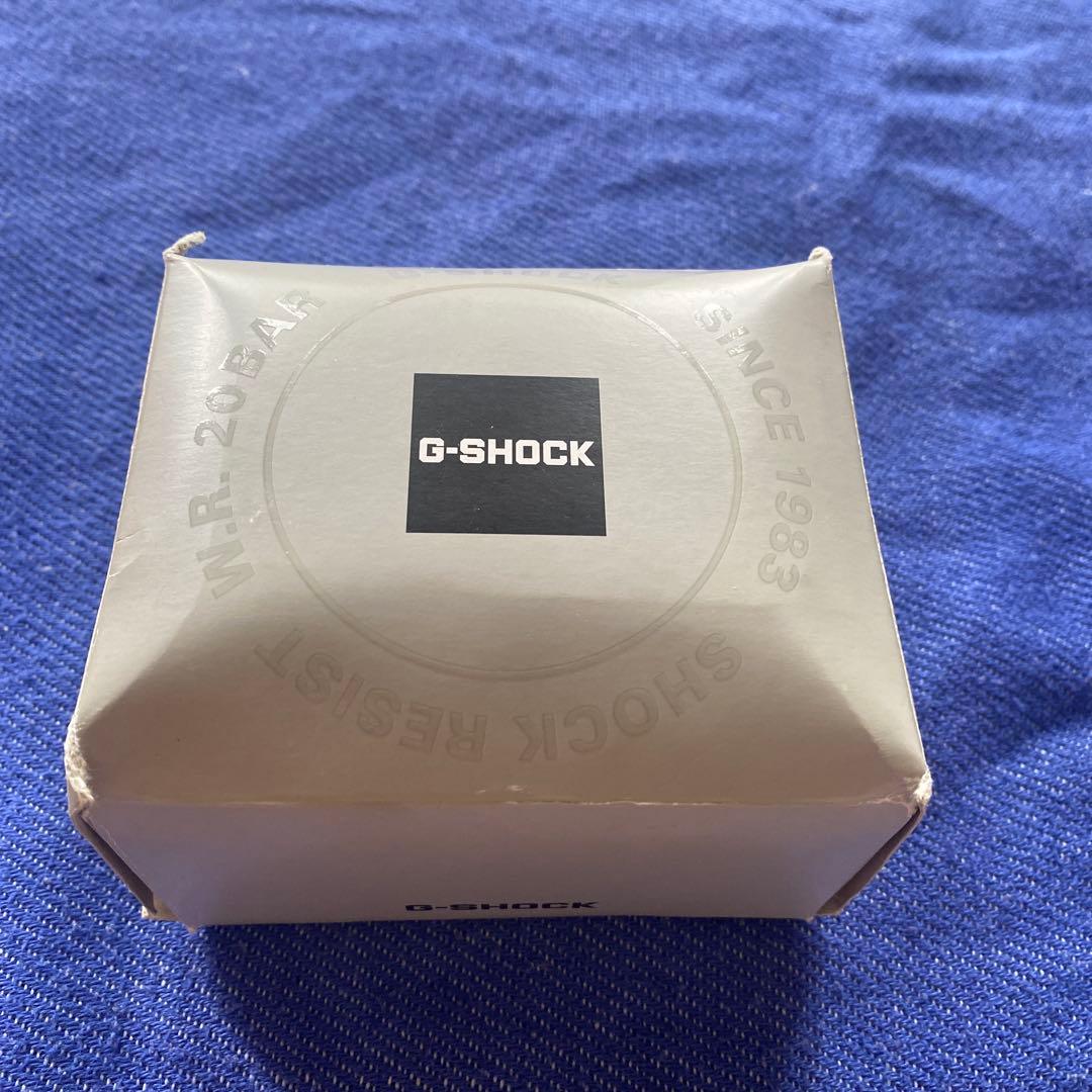 G-SHOCK ピンク デジタル腕時計