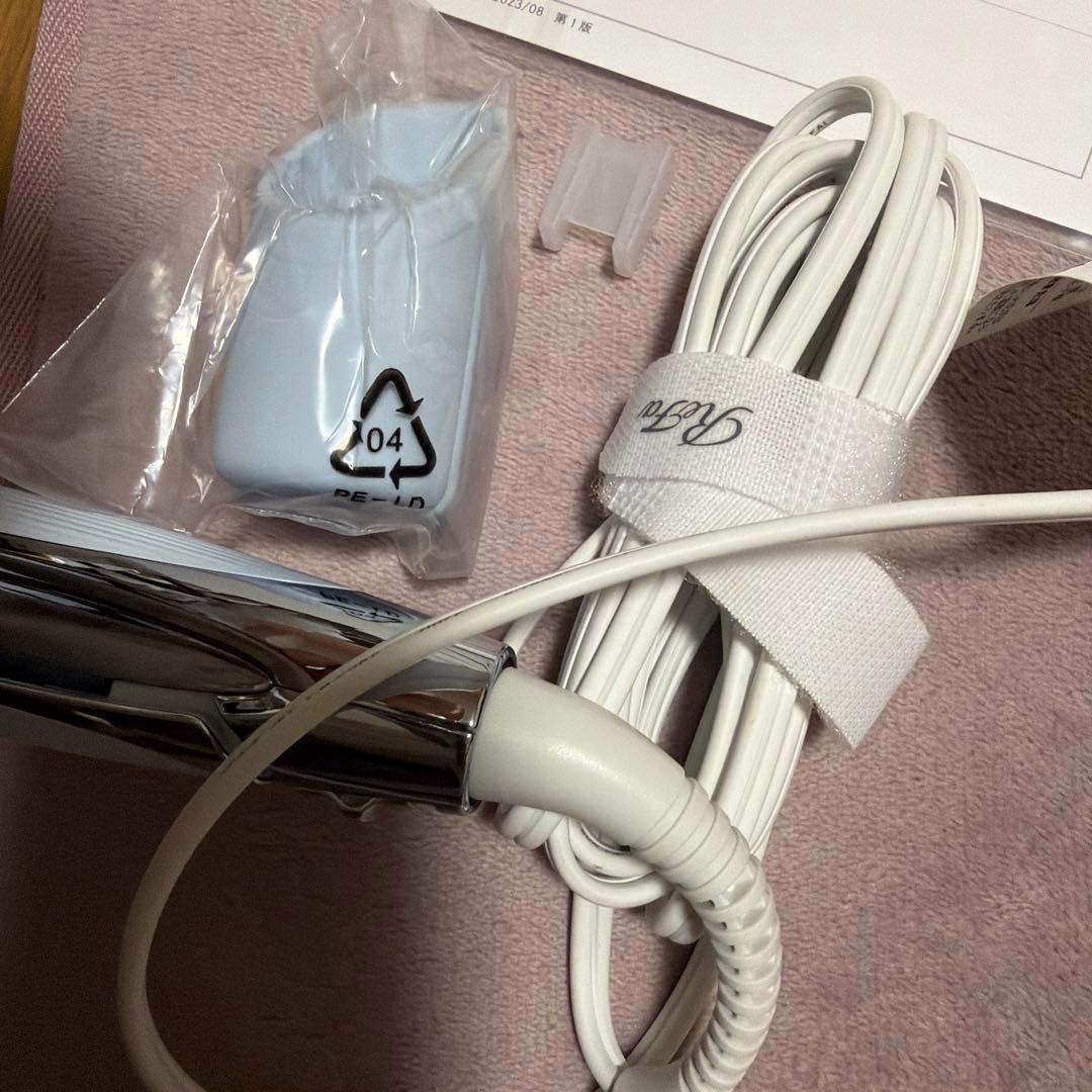 ReFa ストレートアイロン プロ ホワイト 正規品