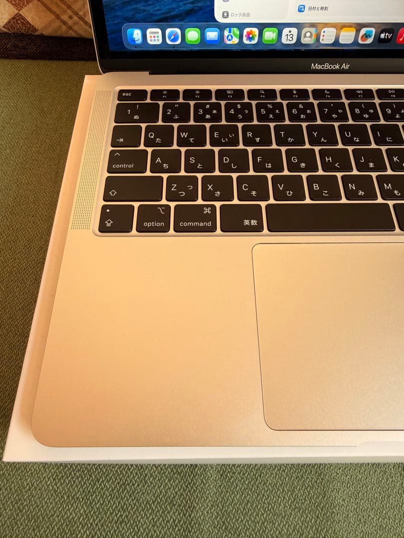 【美品】MacBook Air M1チップ搭載モデル 最大充電容量100%