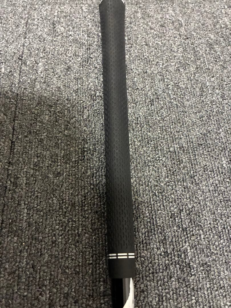 （希少）カイリ ホワイト　60R テーラーメイドスリーブ付　ドライバー用