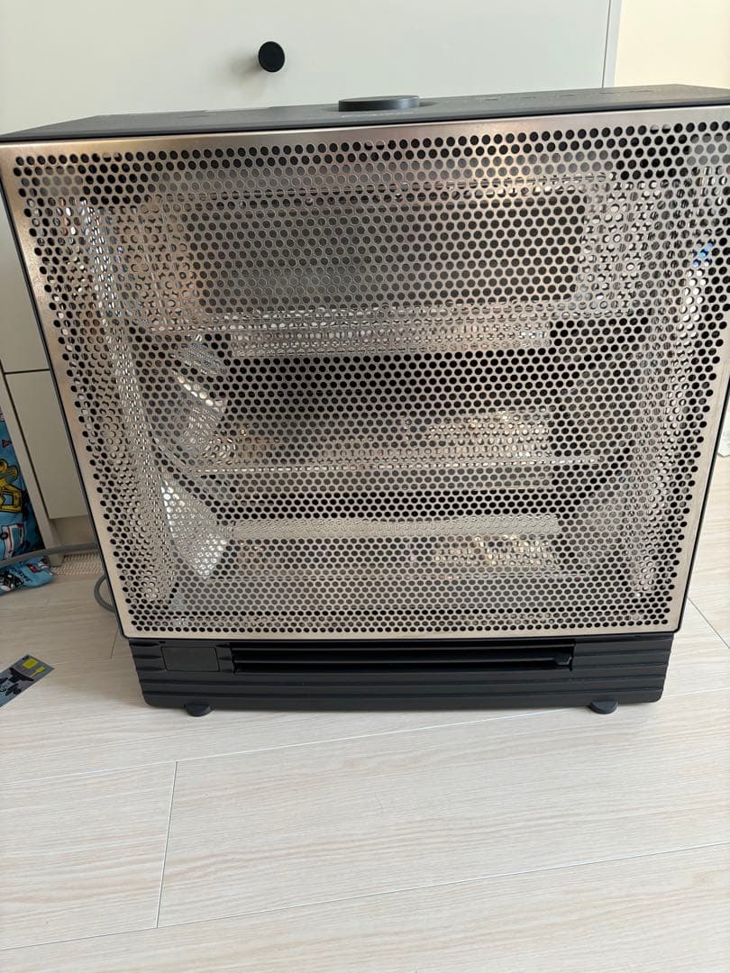 ダイキン ハイブリッド セラムヒート WRH134AS-H 遠赤外線暖房機