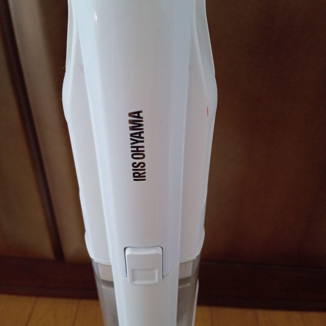 アイリスオーヤマ　充電式サイクロン　掃除機　SCD-P2P