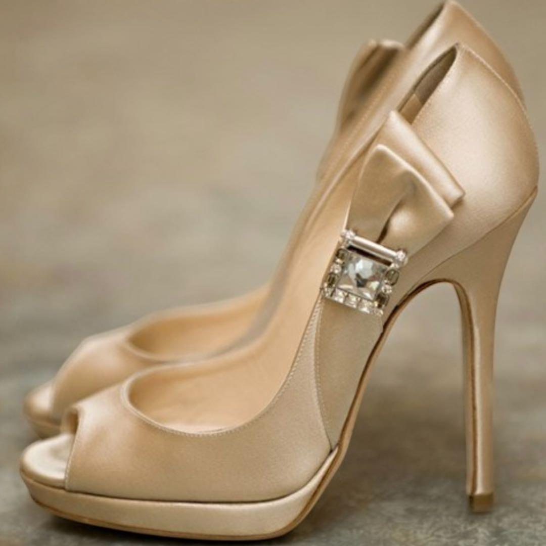 【未使用品】限定 完売 JIMMY CHOO シルクサテンビジューパンプス 37