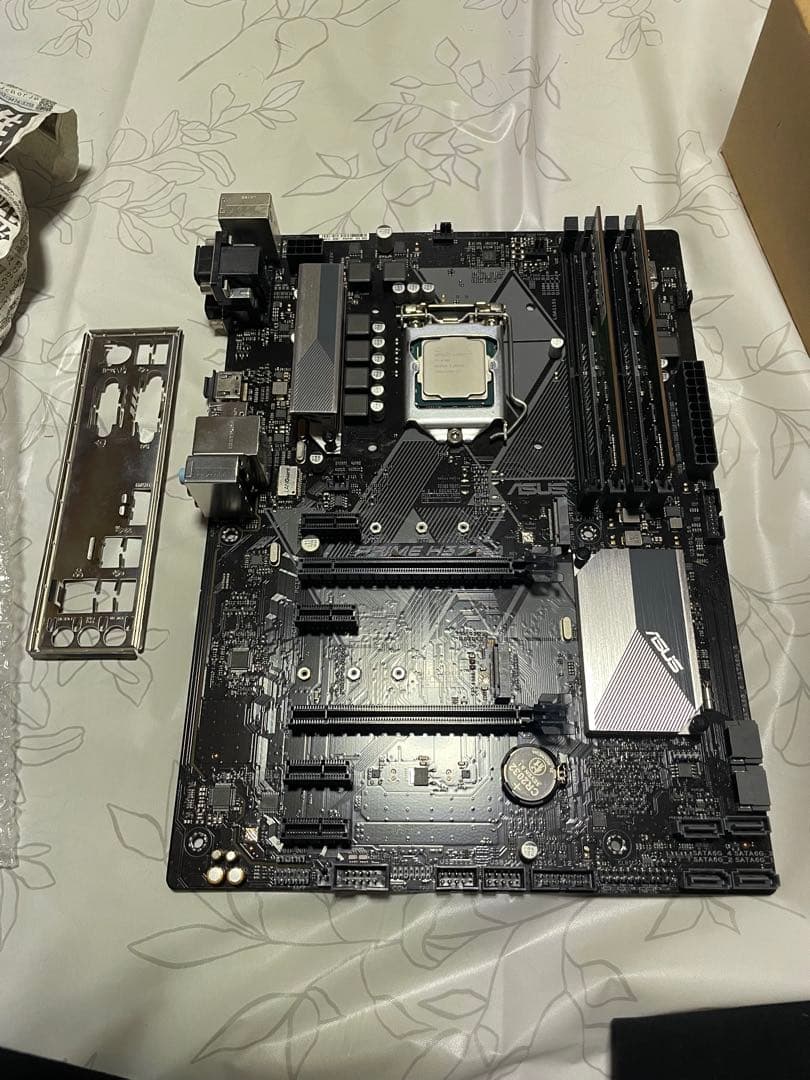 【動作品】h370-a, i7 8700, samsungメモリ8gb ×2