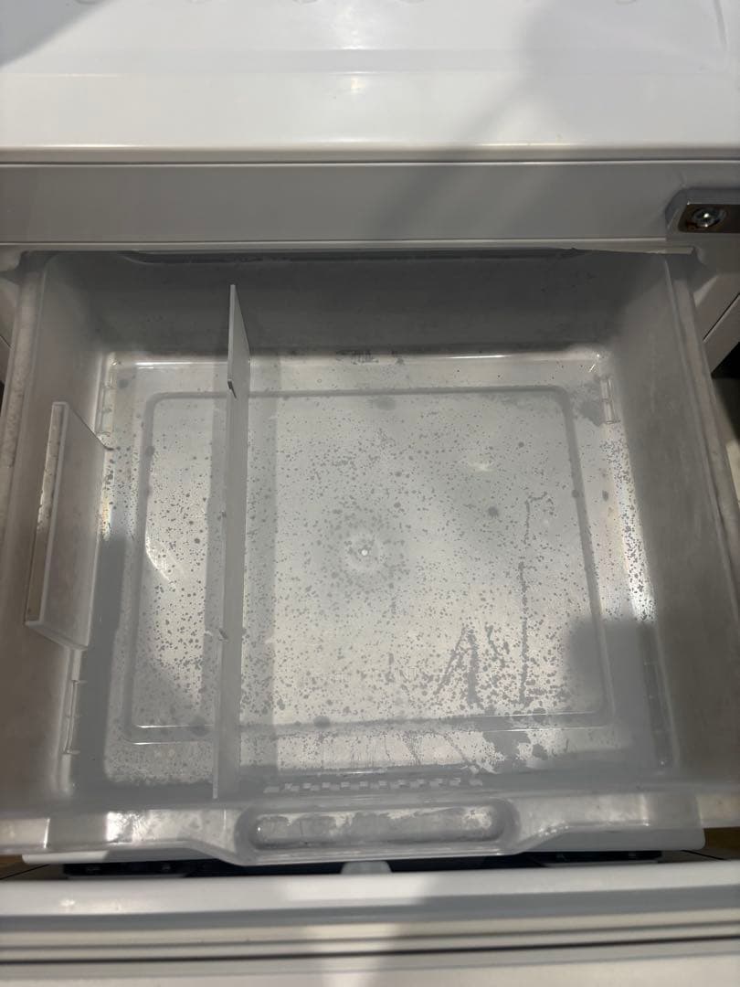 Hisense 2ドア冷蔵庫 ホワイト