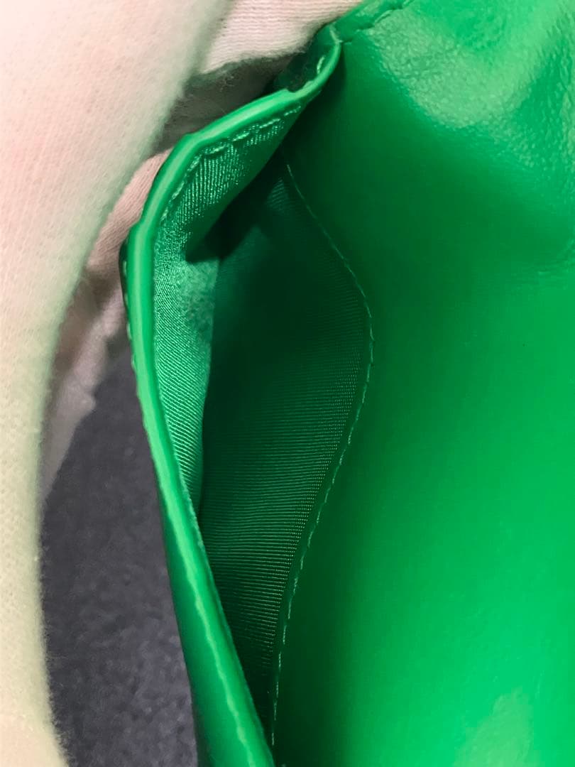 【新品未使用】BOTTEGA VENETA カセット 二つ折り財布 グリーン