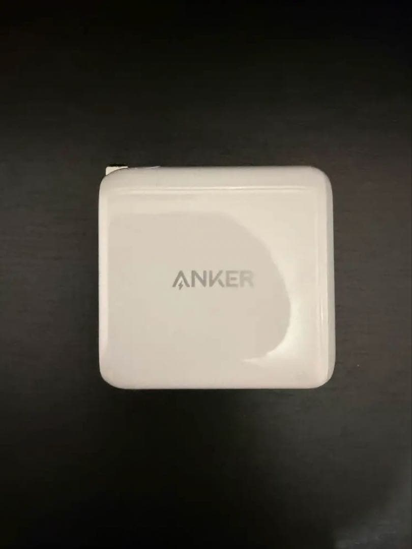 NEBULA Vega プロジェクター