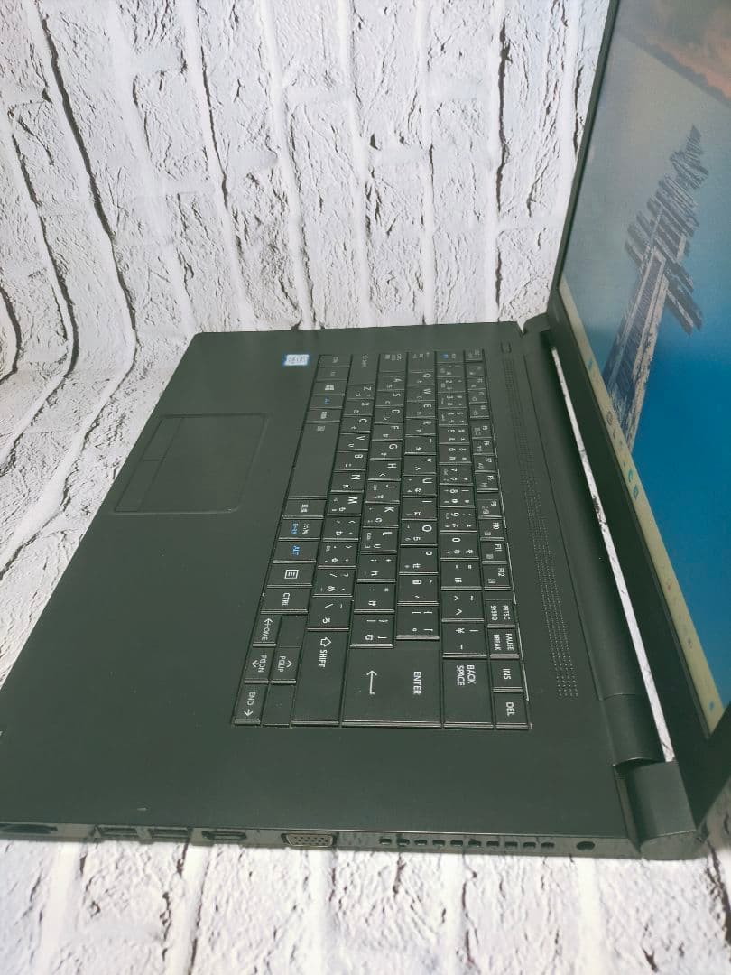 Windowsノート本体 TOSHIBA dynabook B65/DN