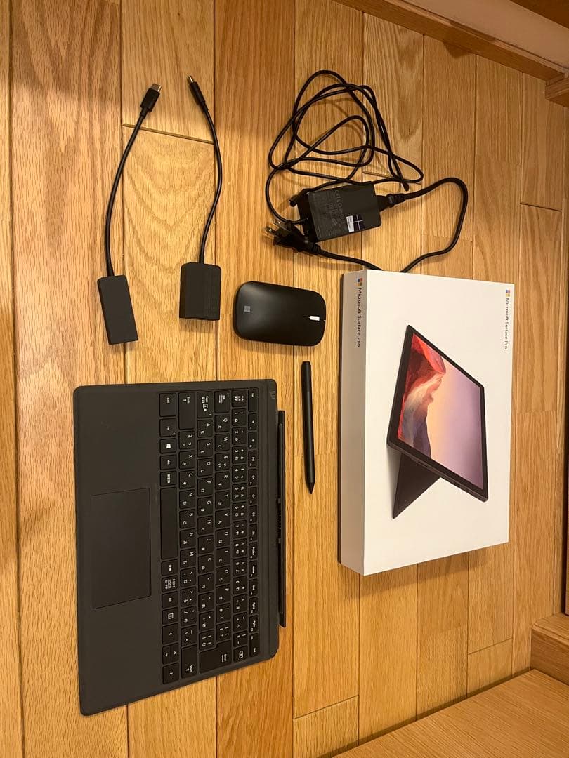 Microsoft Surface Pro 7 ブラック 本体と付属品多数