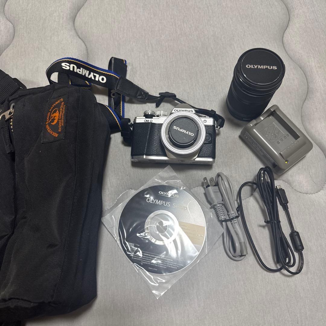 OLYMPUS OM-D E-M10Ⅱミラーレスカメラ