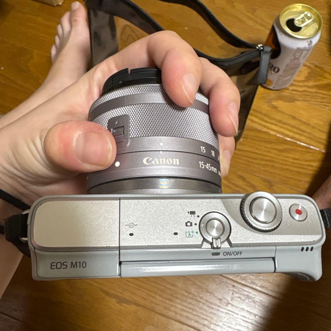 Canon EOS M10 ミラーレス一眼 15-45mm