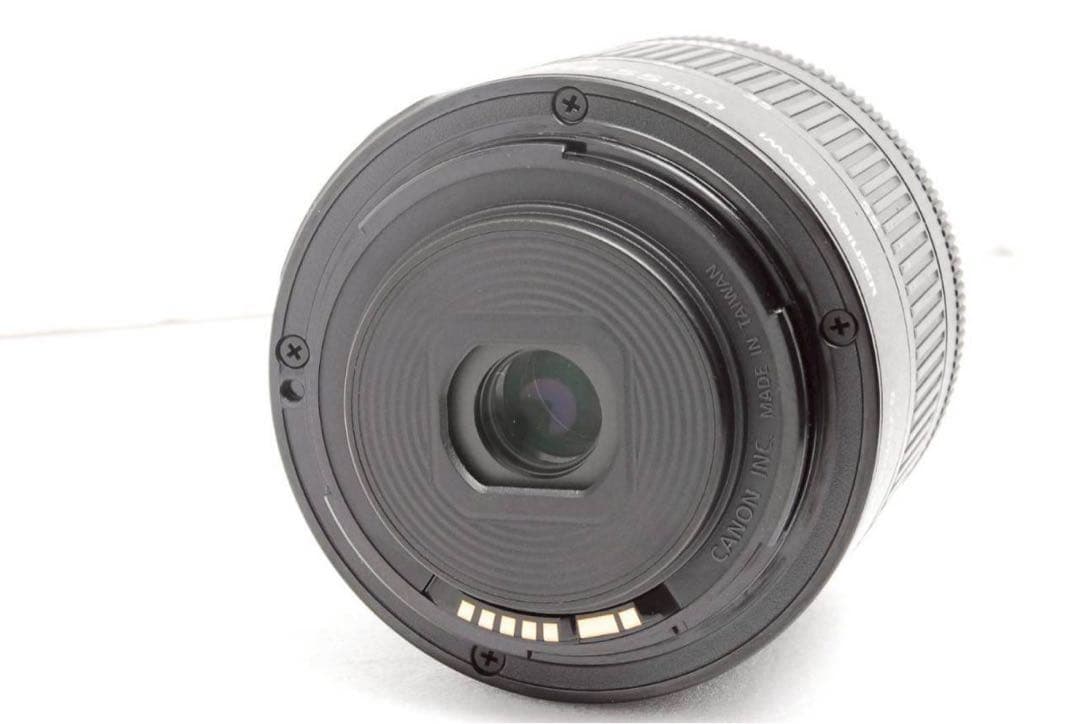 美品✨人気機種✨Canon Kiss X8i 一眼レフ バリアングル スマホ転送