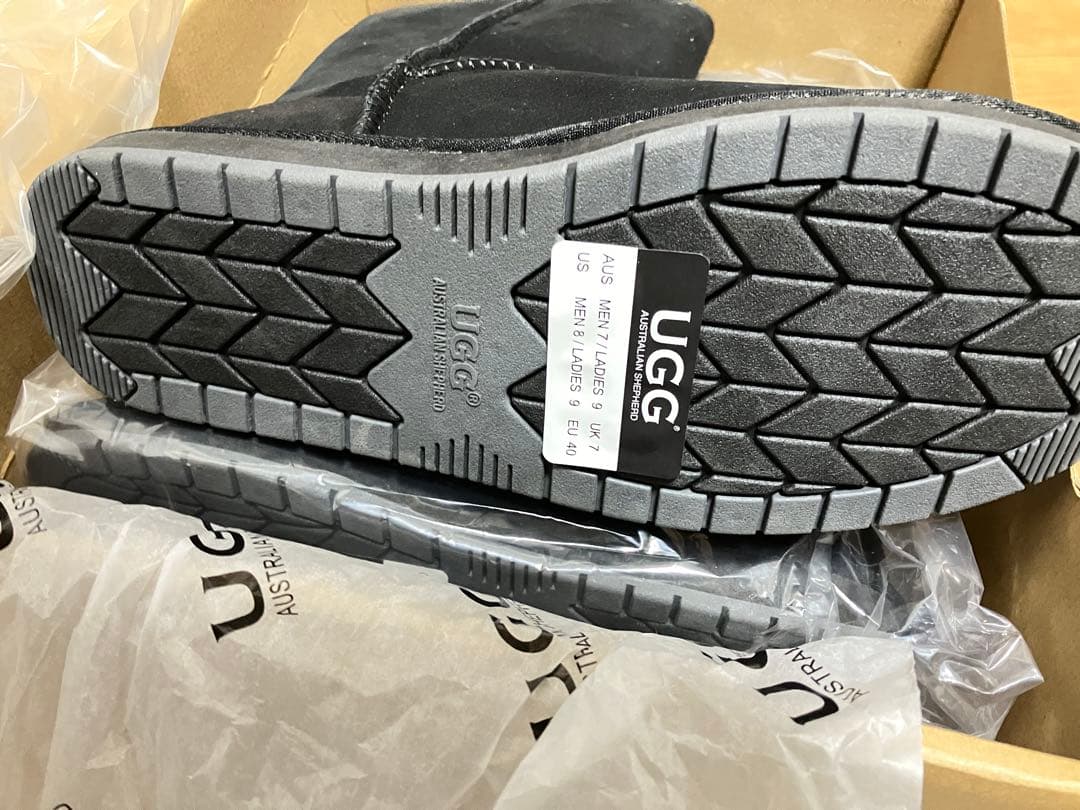 UGGトールクラシックジップブーツ L