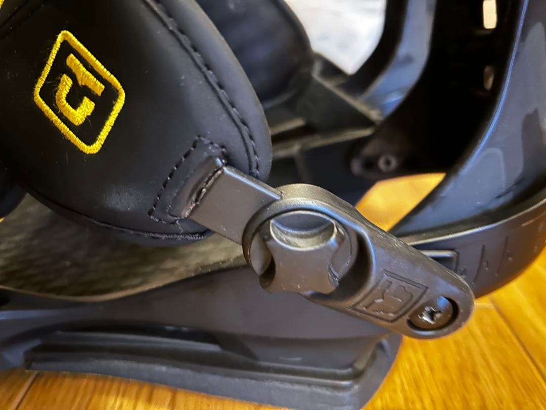 スノーボード ビンディング ブラック/グレー