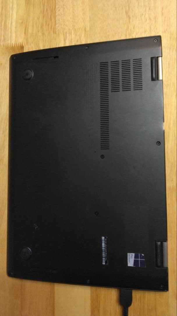 人気レノボ　シンクパッド　X1 Carbon　i5 メモリ4GB SSD128