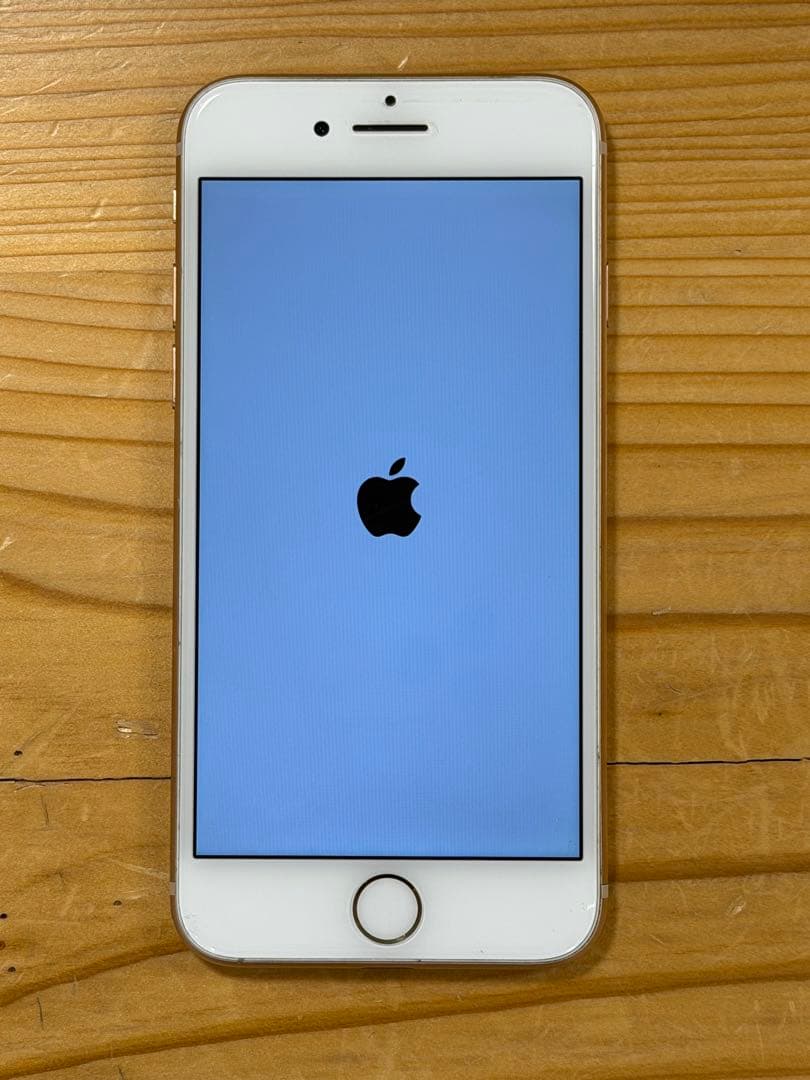 iPhone8 美品　64GB SIMフリー