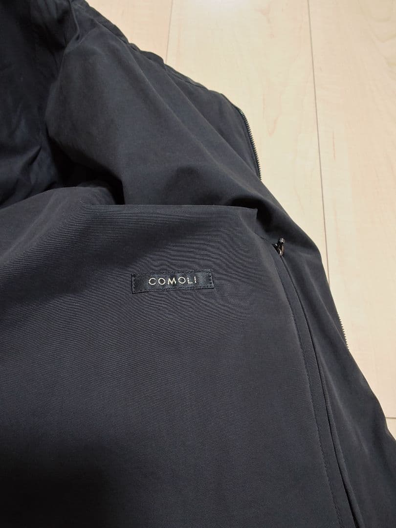 COMOLI　インサレーションジャケット