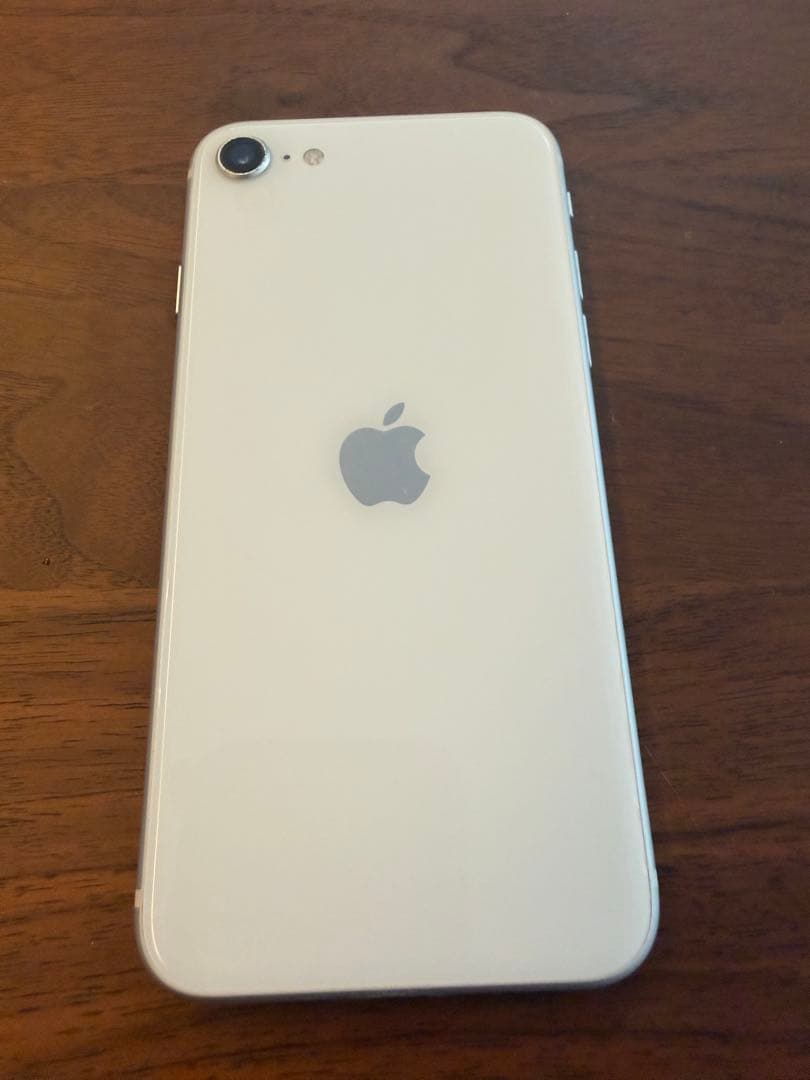 Apple iPhone SE 第2世代　64GB ホワイト 本体