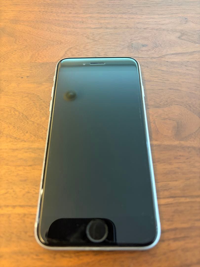 Apple iPhone SE 第2世代　64GB ホワイト 本体