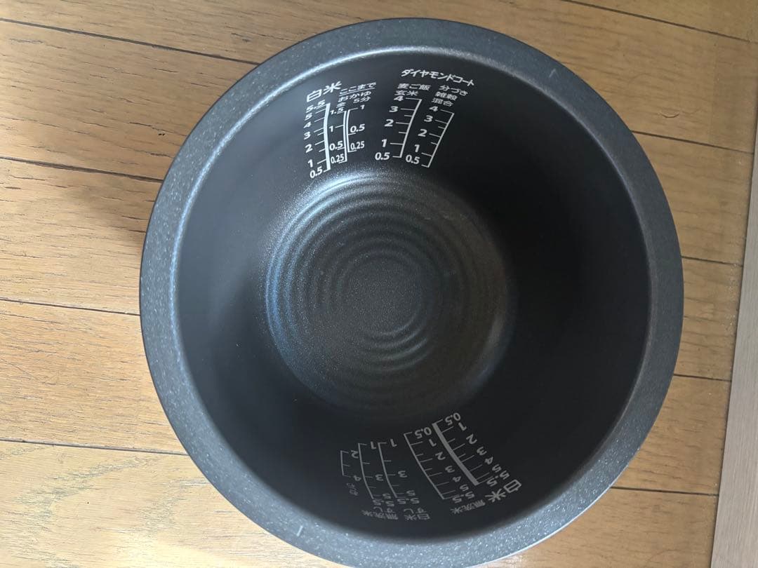 TOSHIBA真空圧力IHジャーRC-10VSV -2023年製 動作保証付き