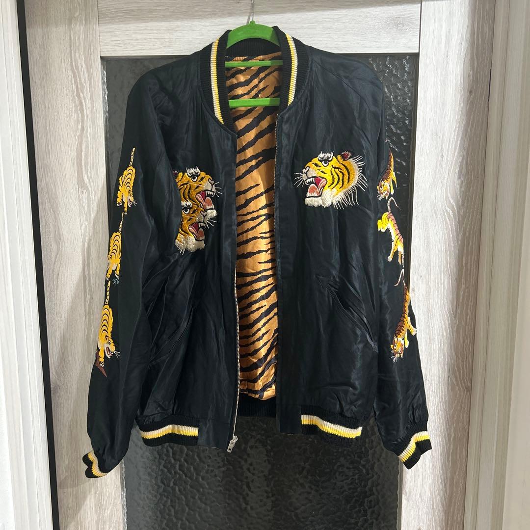 テイラー東洋　beams コラボ　スカジャン　虎