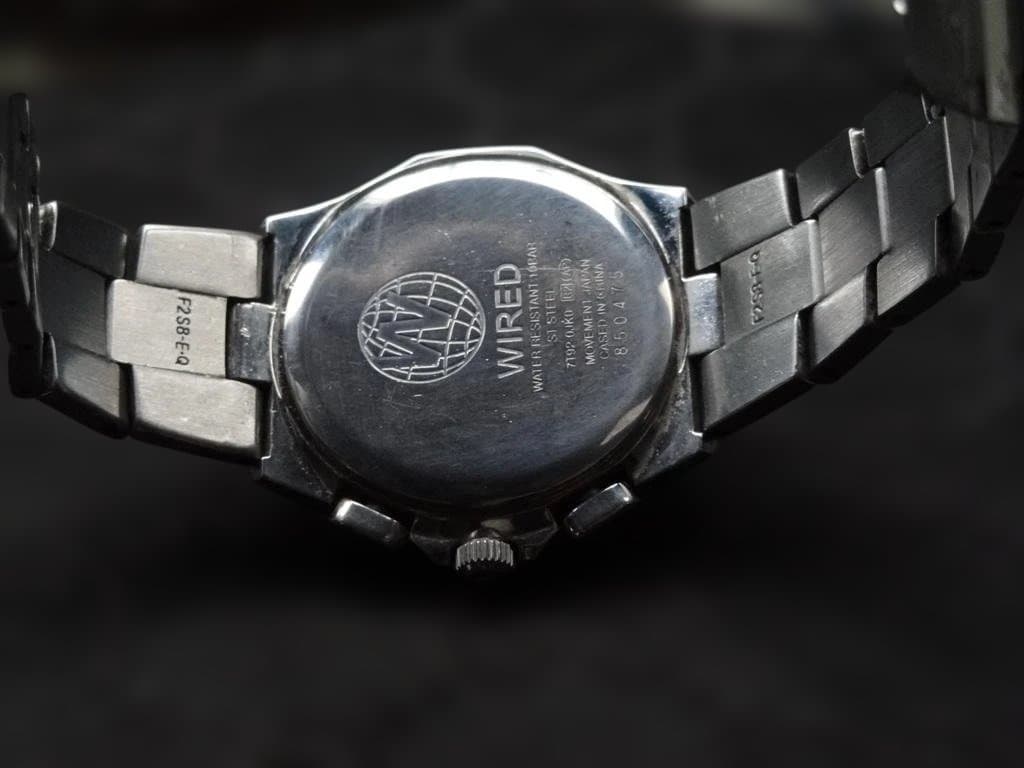 k*4様 SEIKO WIRED 7T92-0JK0 セイコー クロノグラフ 腕