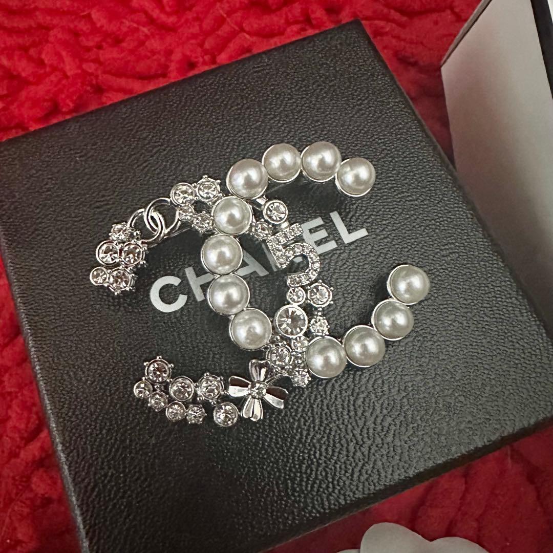 CHANEL/シャネル♡海外ヴィンテージ/CCマークブローチ/シルバー