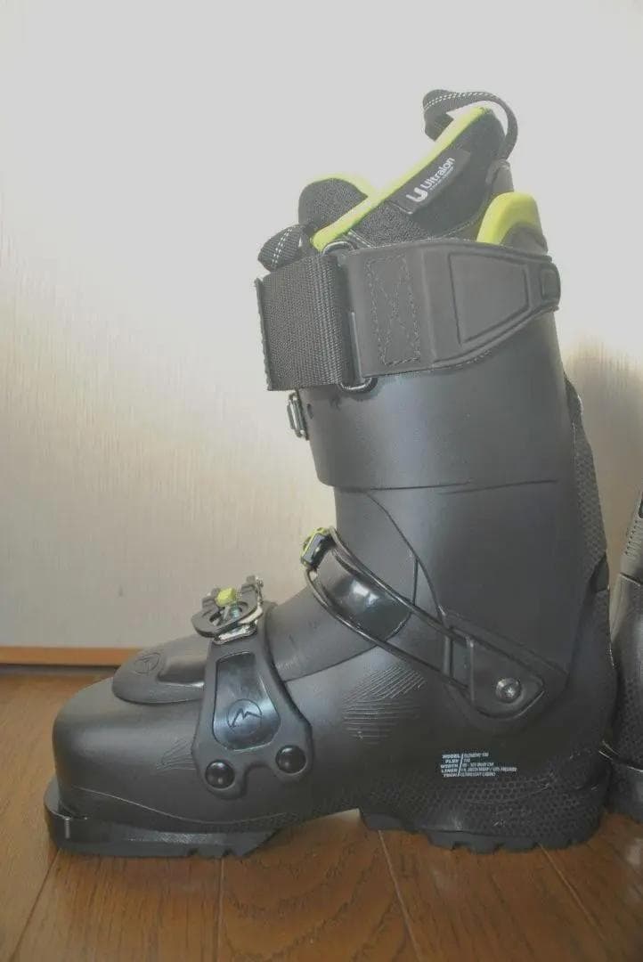 美品　スキーブーツ　ROXA element 100（ロクサ　エレメント100）