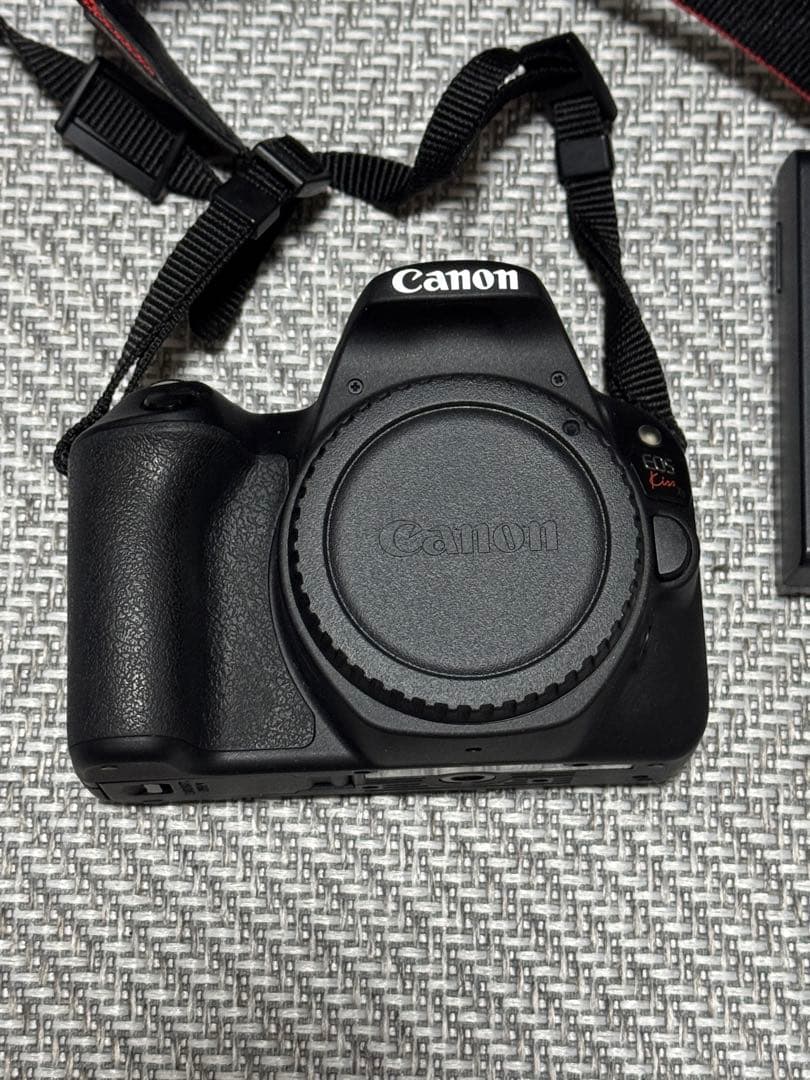 【Canon EOS Kiss X9】デジタル一眼レフ ズームレンズキット