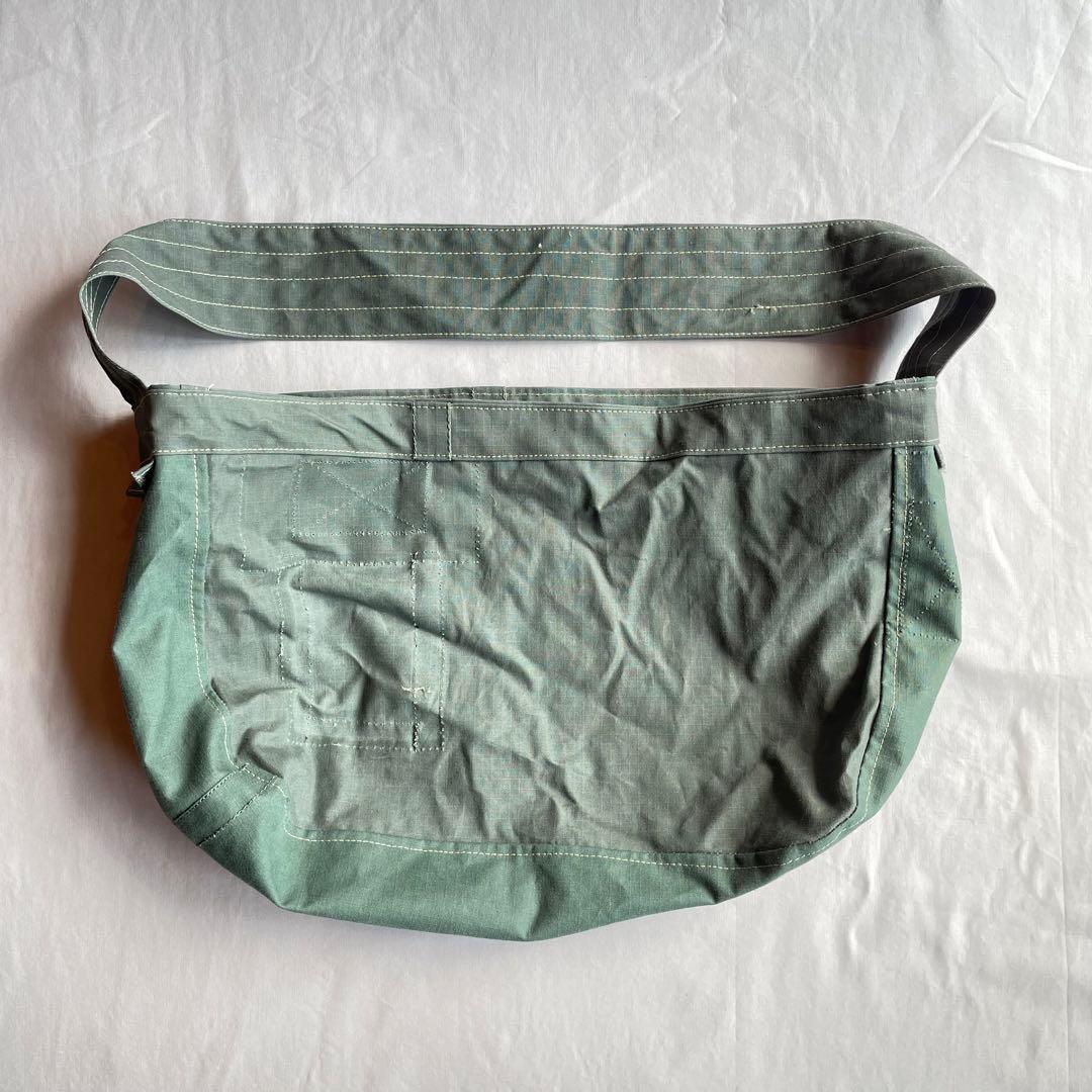 【ビンテージ】ニュースペーパーバッグ　ミリタリー　80s 90s