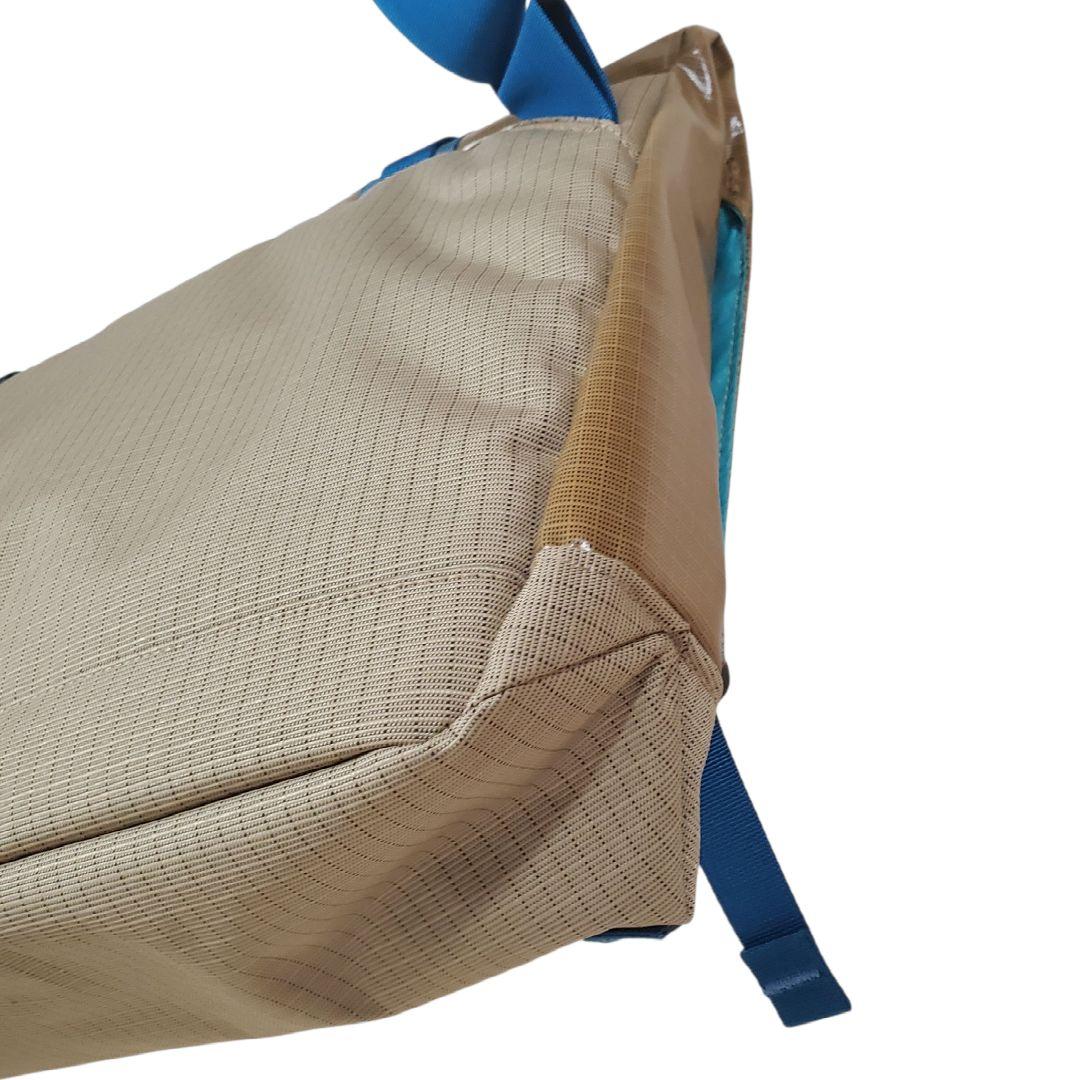 【Patagonia ブラックホール】 メッセンジャー 22L 49321