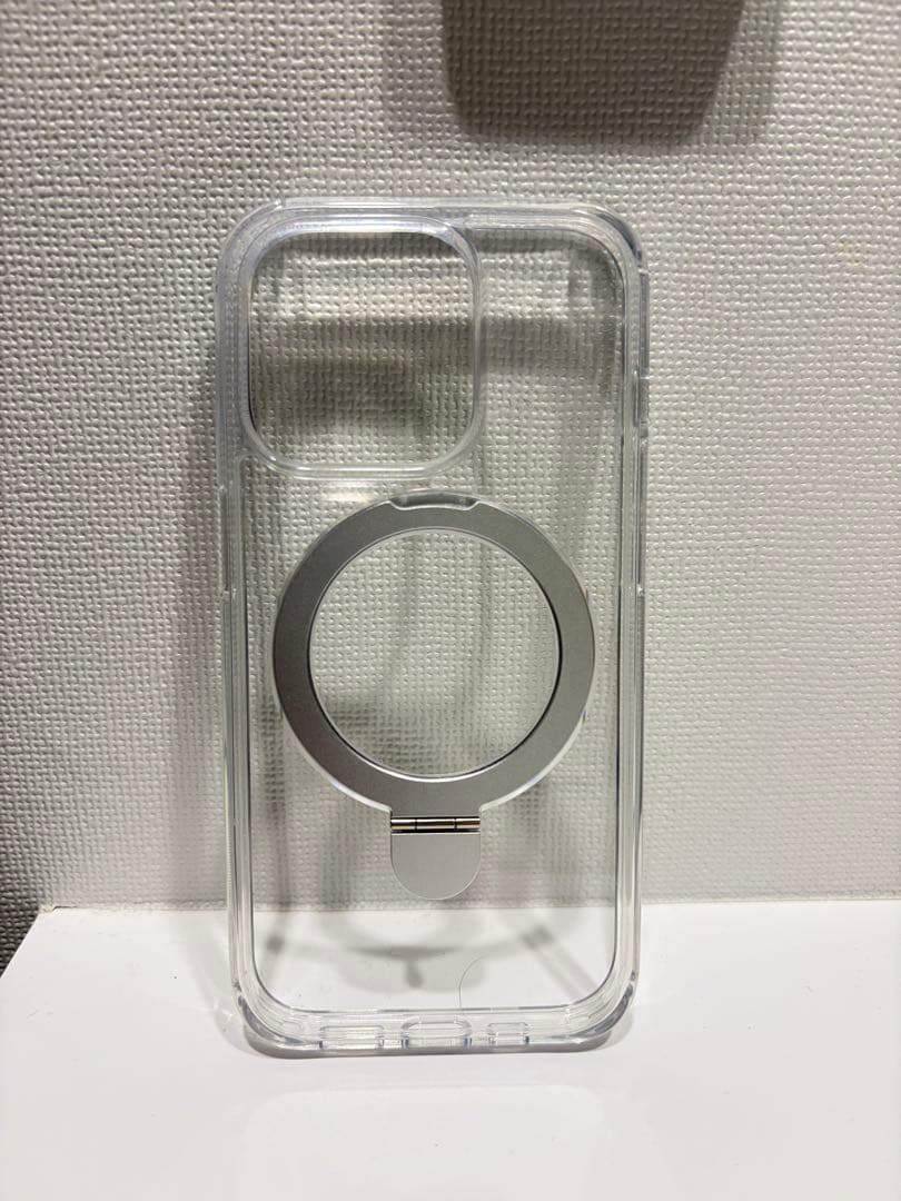 【値下げ・極美品】iPhone 15 Pro (新品カバー、フィルム付き)