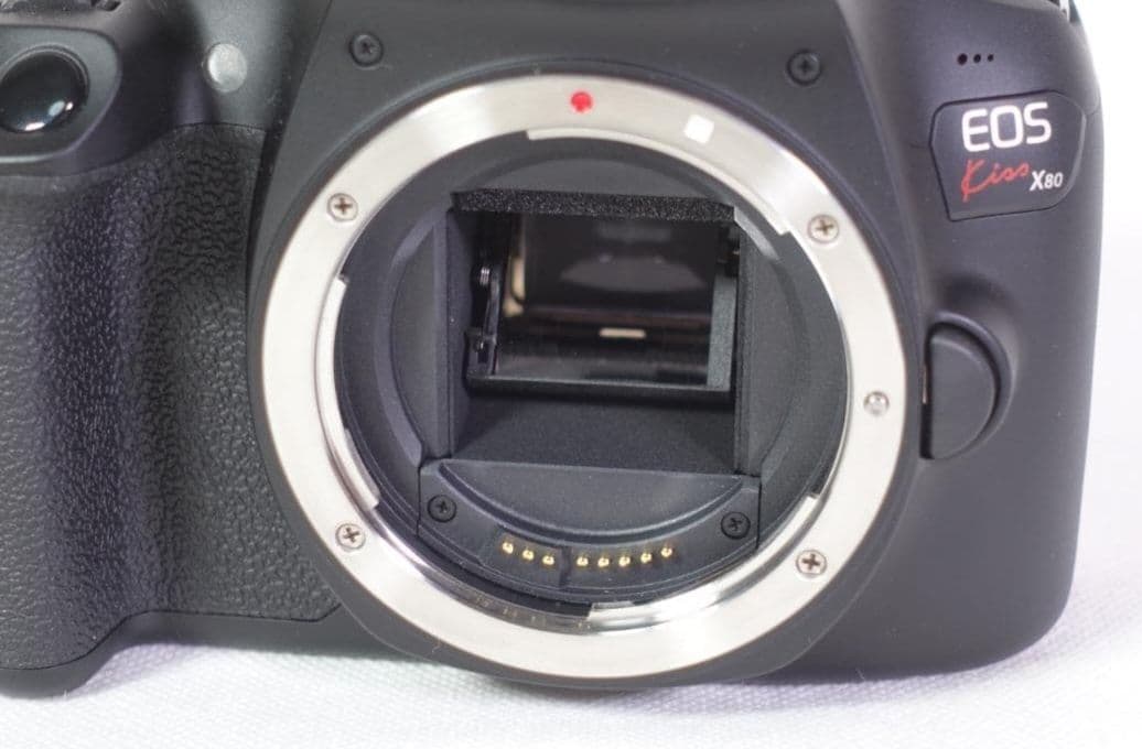 Canon EOS KISS X80 デジタル一眼レフ ジャンク品オークション