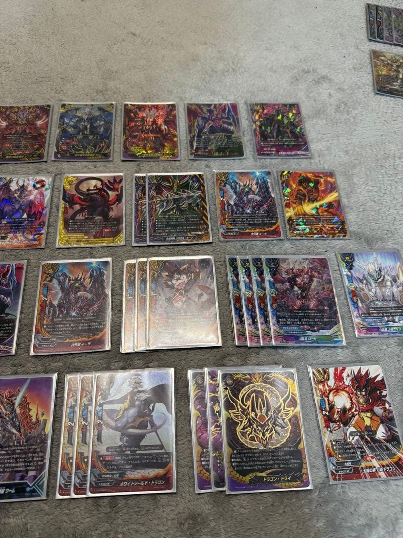 ドラゴンツヴァイ デッキ