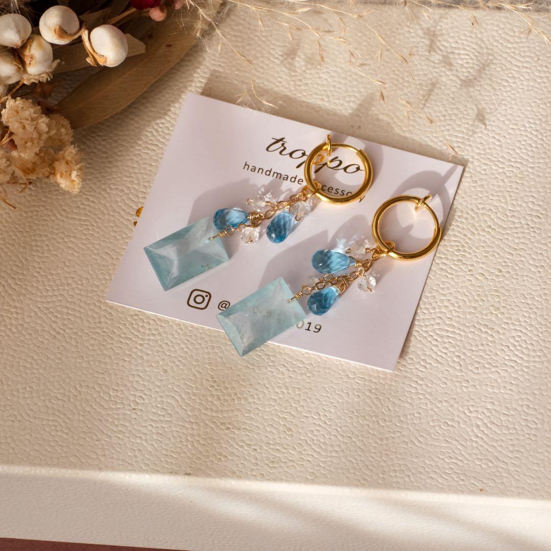 ポメころび ♦︎14kgfスコロライトトライアングルピアス/イヤリング