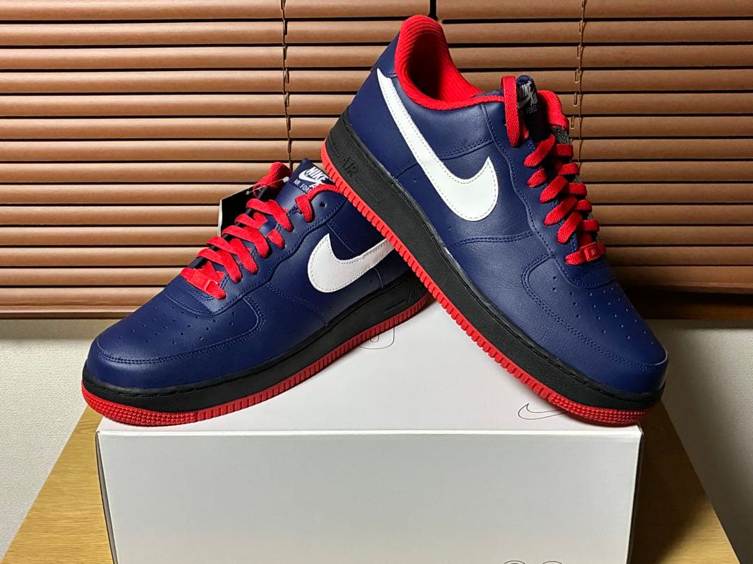Nike Air Force 1 ナイキバイユー
