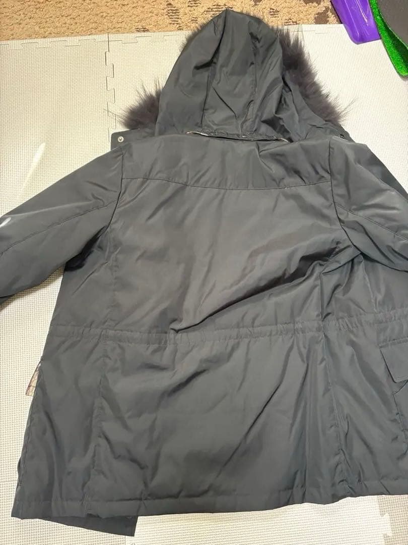 Burberry ダウンジャケット