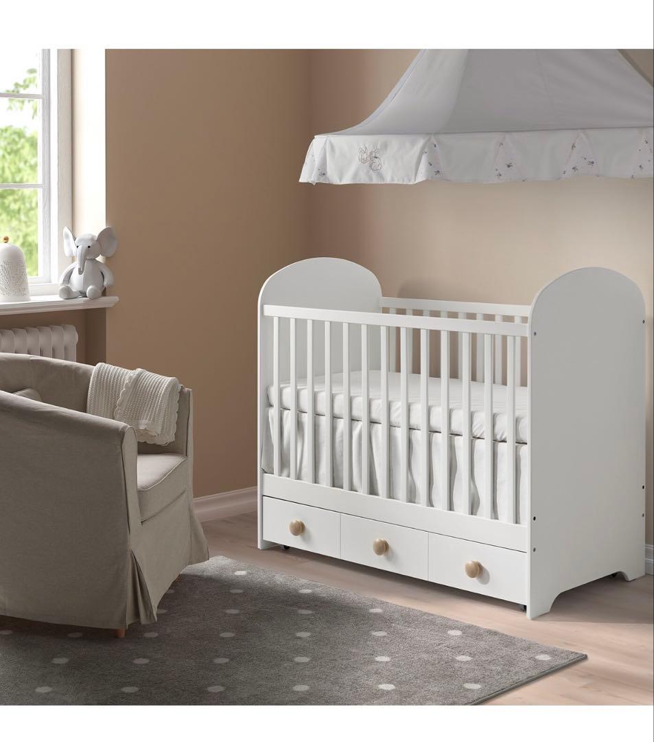 【未使用】ホワイト木製ベビーベッド 引き出し付き