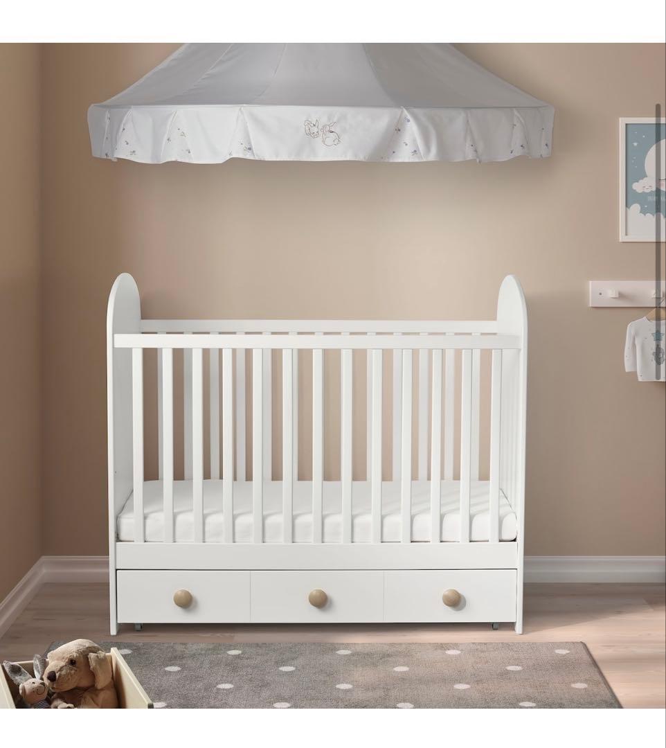 【未使用】ホワイト木製ベビーベッド 引き出し付き