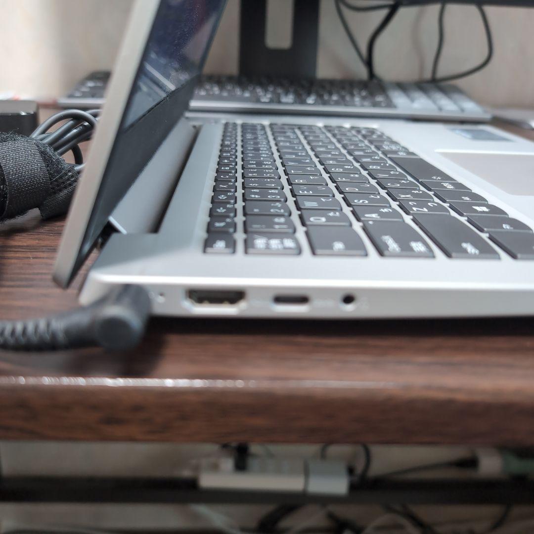 Lenovo IdeaPad S340 ノートPC