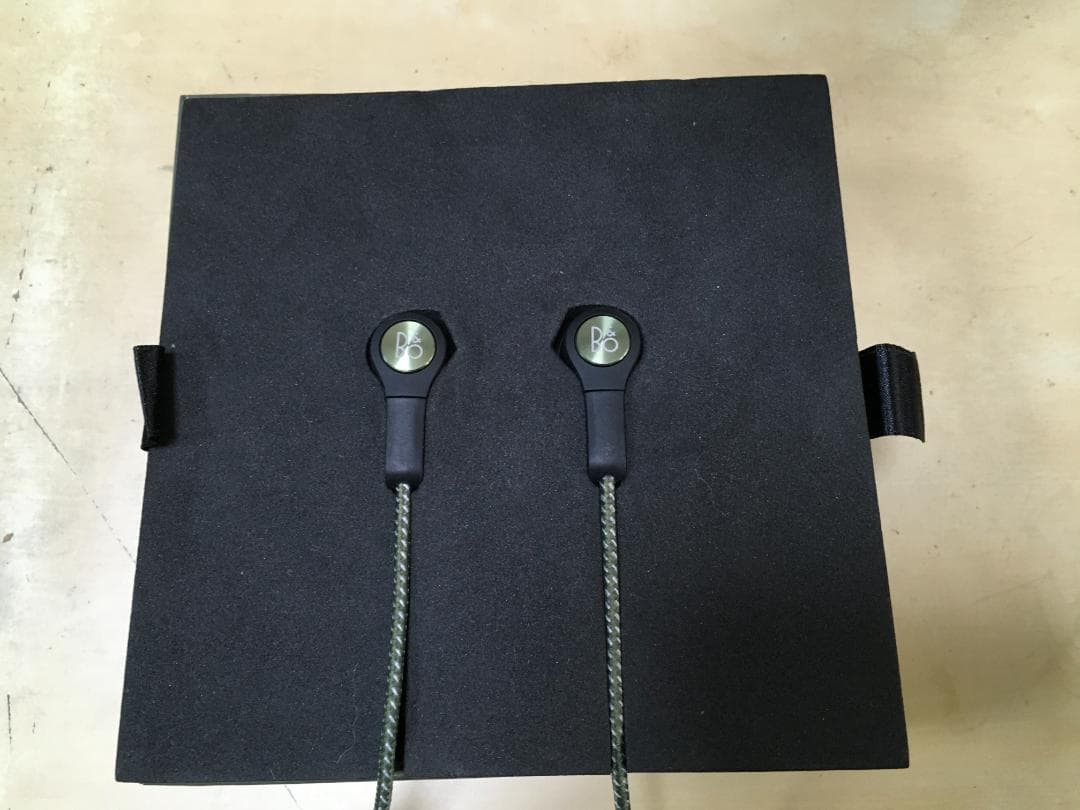 訳あり　B&O PLAY H5 ワイヤレスイヤホン