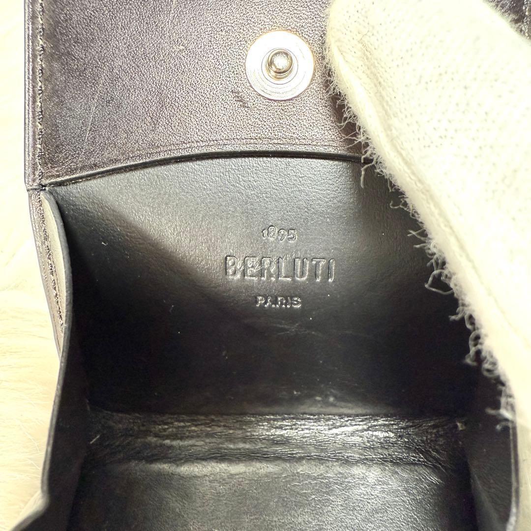 美品 ベルルッティ ケース カリグラフィ スクリットレザー ブラック