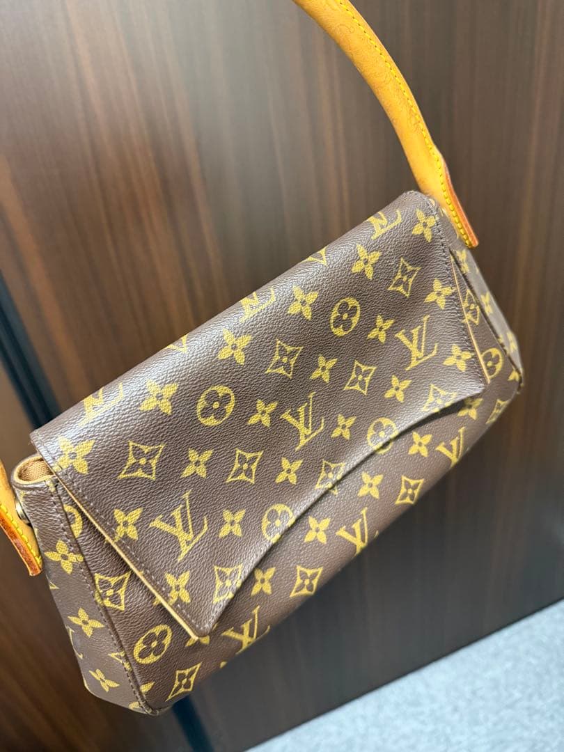 【美品】LV ルイヴィトン モノグラムミニルーピング M11021 ハンドバッグ