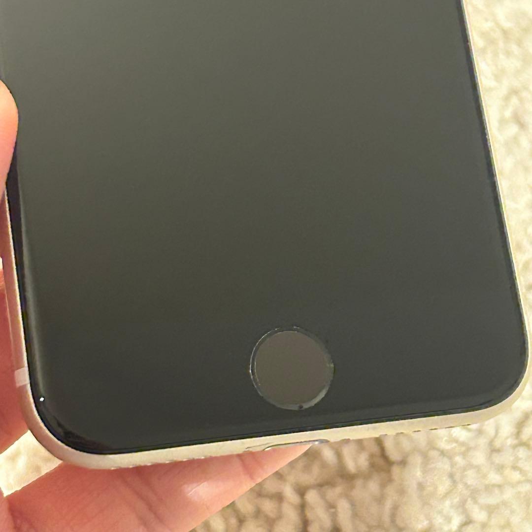 iPhone SE 第二世代 64GB ホワイト バッテリー90% SIMフリー