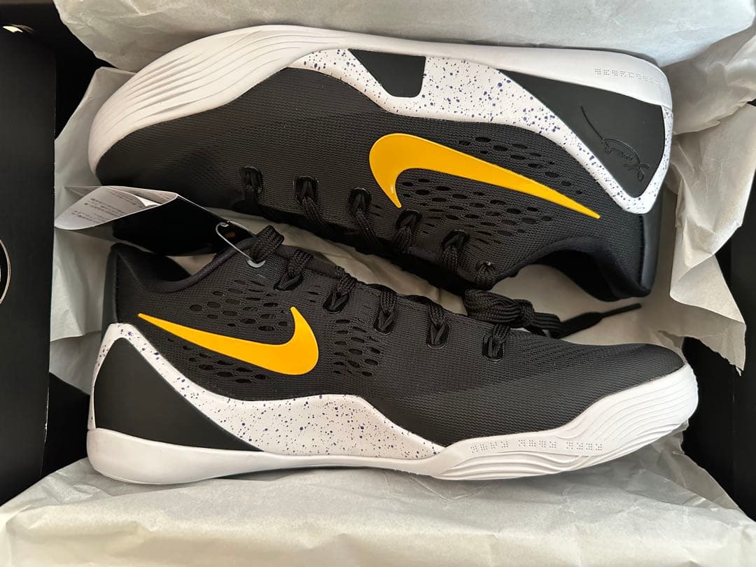 【新品、2足でこの値段】ナイキコービー9 グレー、ブラック/NIKE KOBE9