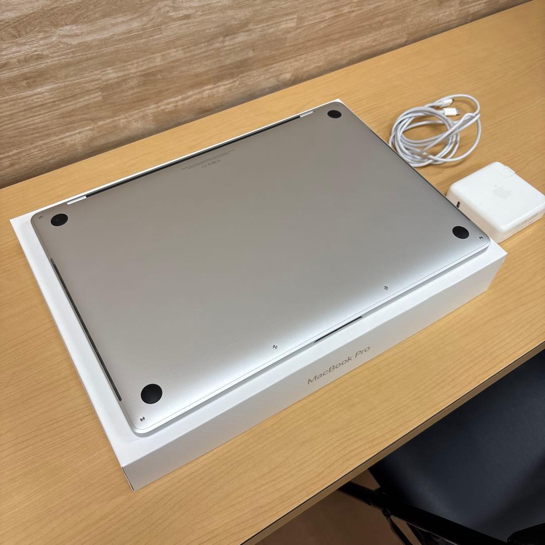 極美品MacBook Pro 2019 15インチ corei7