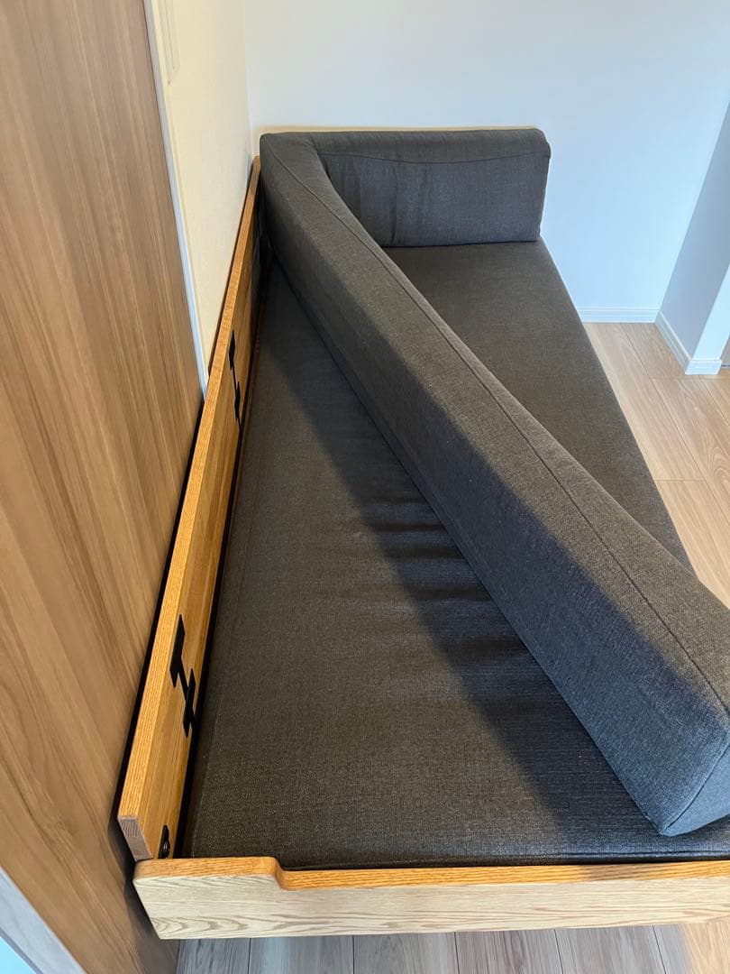 モモナチュラル　デイソファ　3人掛け