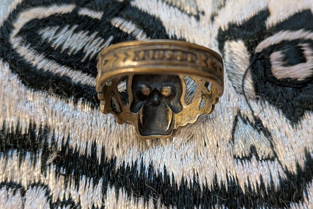 ビンテージスカルリング